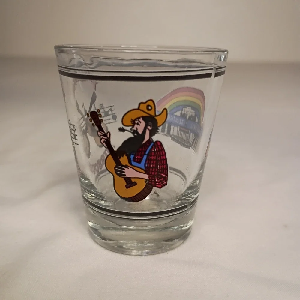 Branson Missouri Shot Glass Souvenir Waltzing‎ Waters